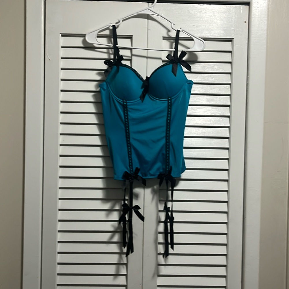 Vintage Y2K Hot Topic Corset size 34 B 👗